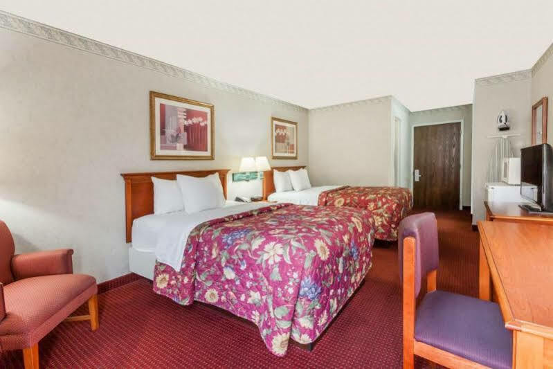 Red Roof Inn Martinsburg Zewnętrze zdjęcie